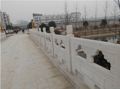 仿石河道護(hù)欄
