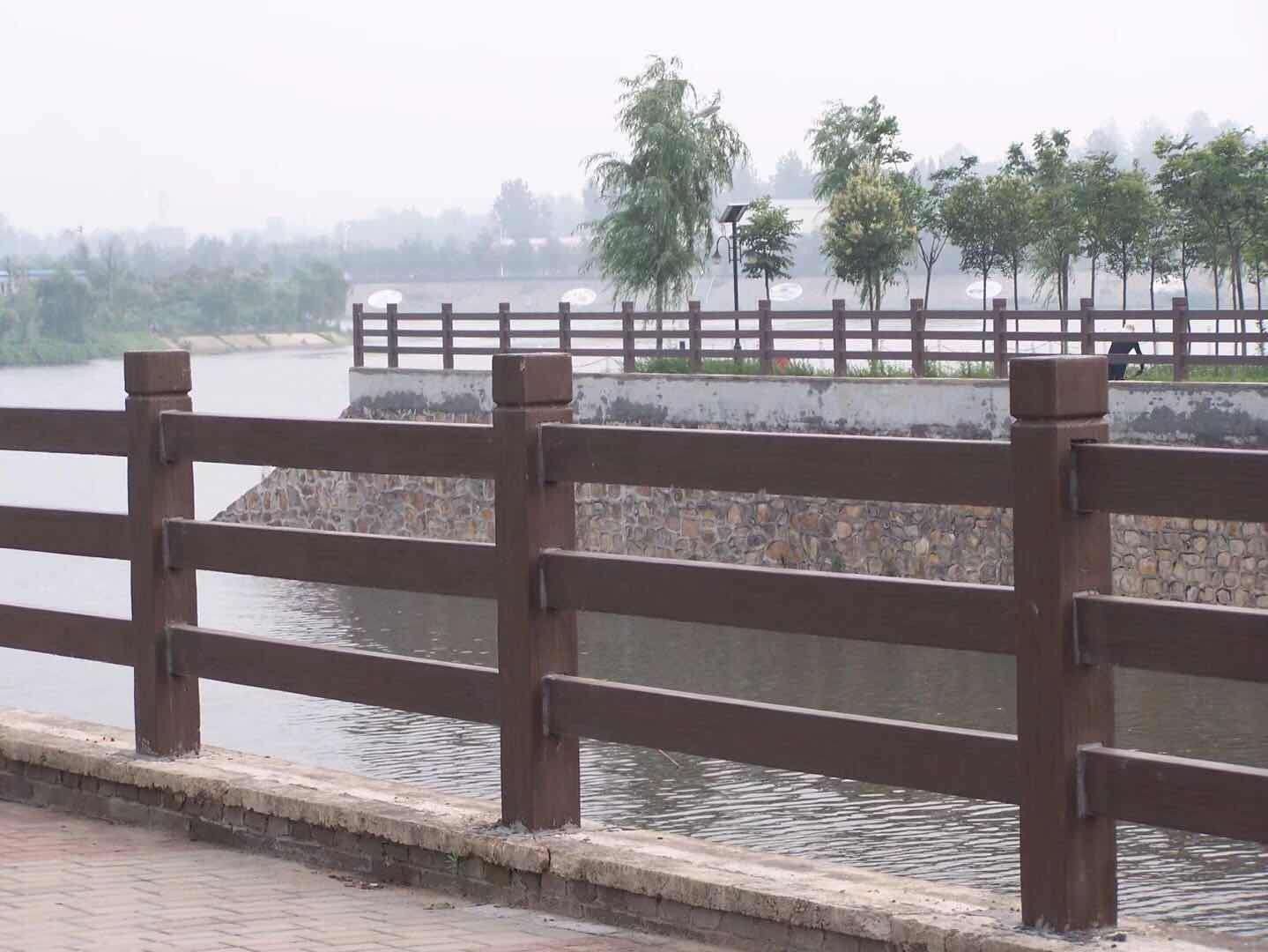 ?鋁合金護(hù)欄的使用壽命長(zhǎng)